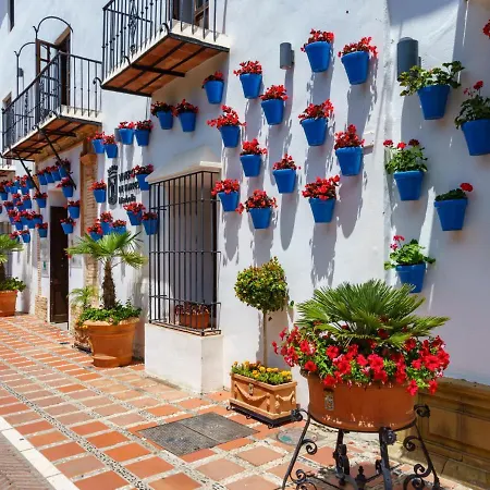 Almendros I By Interhome Lejlighed